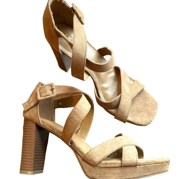 Anne Klein Womens Valta Sandals Shoes Block Platform Heel Criss Cross Brown  8.5 - Picture 1 of 10
